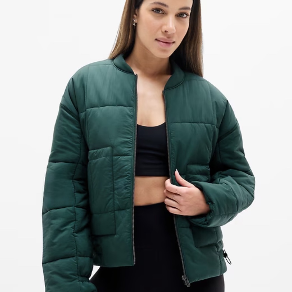 BNWT Athleta Evergreen Jacket, size medium in pine color